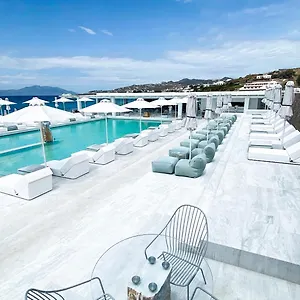فندق ميكونوس باي آند فيلاز, Mykonos Town